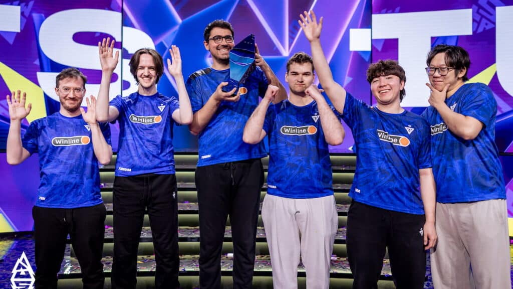 ontdek de top esports teams van 2026, inclusief de beste spelers, strategieën en toernooien in de competitieve gamingwereld.